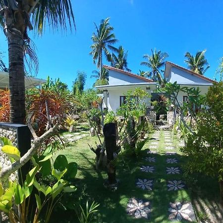 Pinpilinpauxa — Nusa Penida Guest House Polilit Екстериор снимка