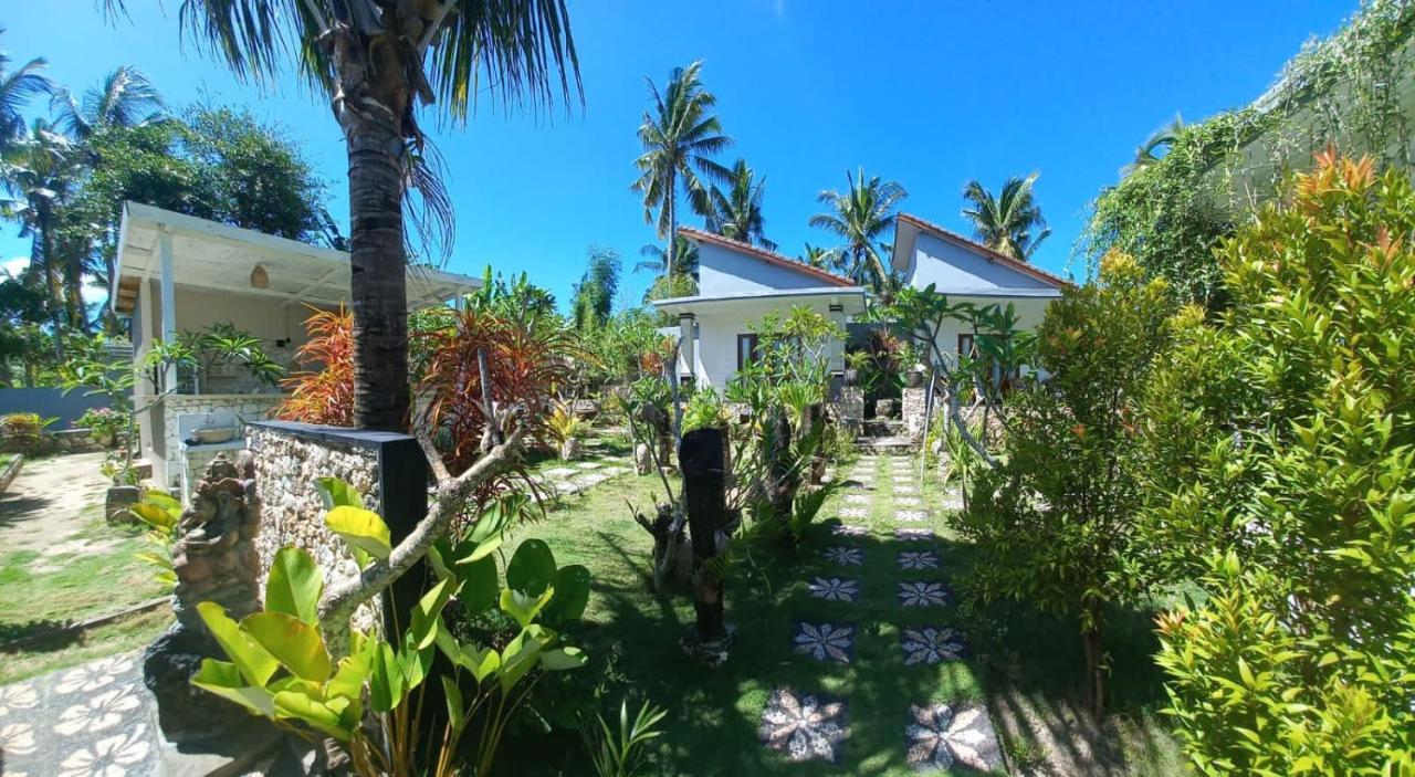 Pinpilinpauxa — Nusa Penida Guest House Polilit Екстериор снимка